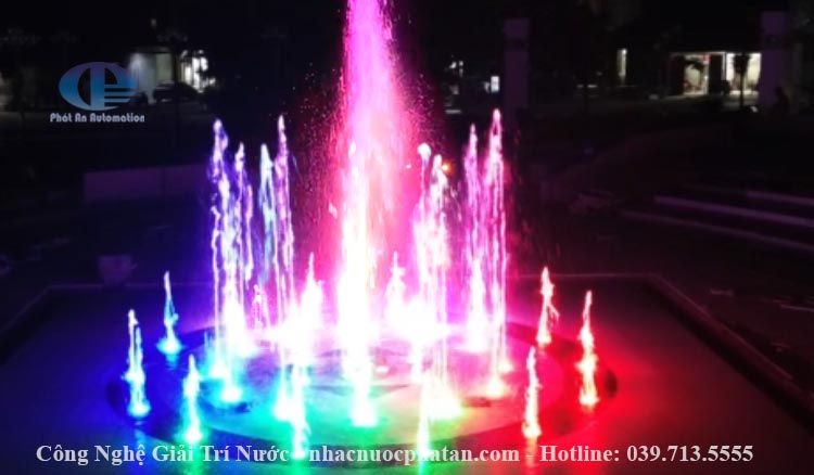 thi-cong-quang-truong-nhac-nuoc-dep-8 thi-cong-quang-truong-nhac-nuoc-dep-8