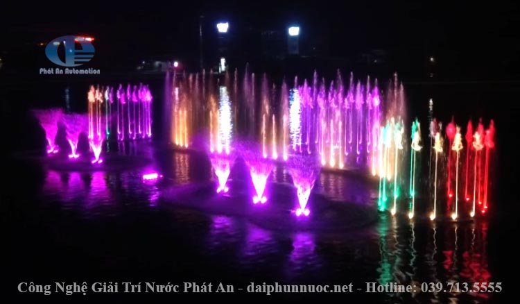 dai-phun-nuoc-tren-ho-nghia-lo-dep-lung-linh dai-phun-nuoc-tren-ho-nghia-lo-dep-lung-linh
